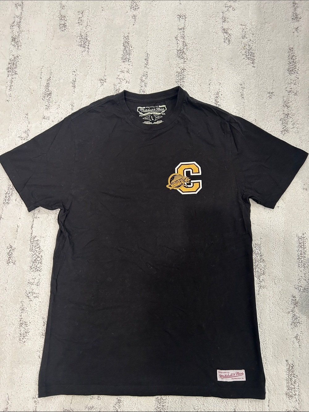 Men's Black Graphic Short-Sleeve Crewneck T-Shirt - C Logo